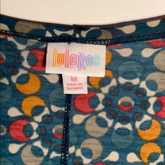 LulaRoe Medium Lindsay - Picture 4 of 7